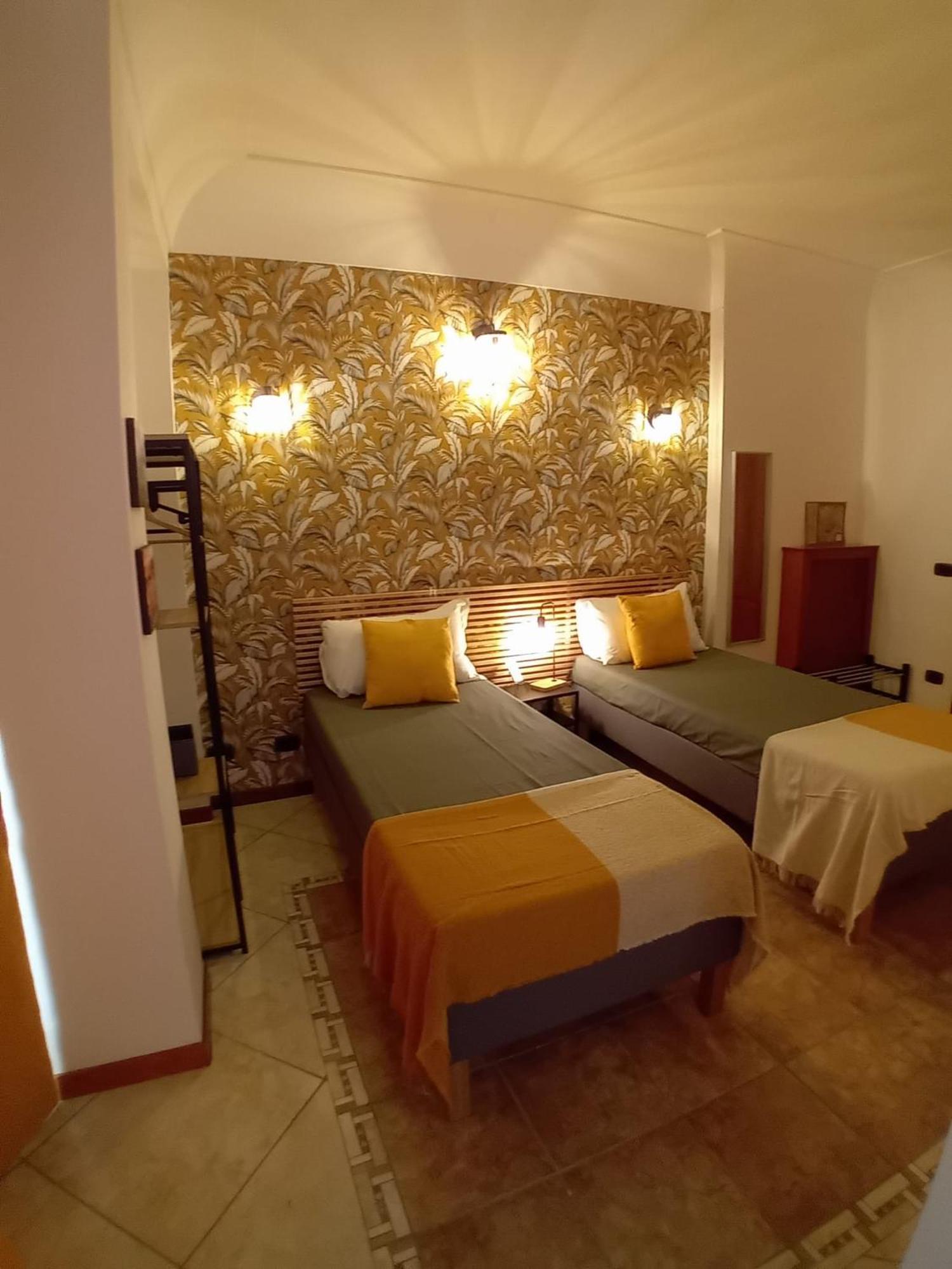 Affittacamere Reginella House *